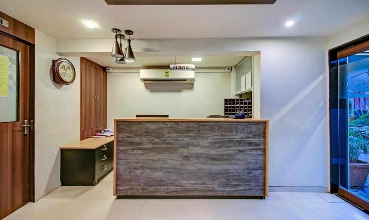 Treebo Lake Bloom Powai Mumbai Exterior foto